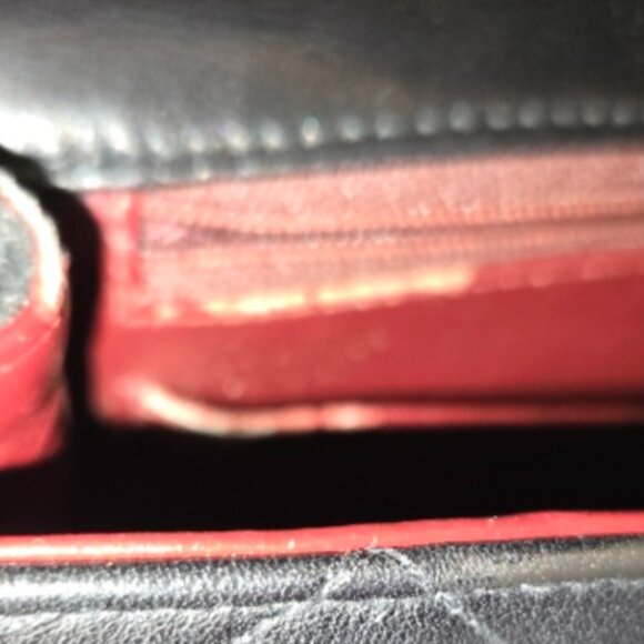 Authentic Preloved Chanel Matelasse  Lambskin Quilted XL Jumbo Single Flap - Picture 7 of 14